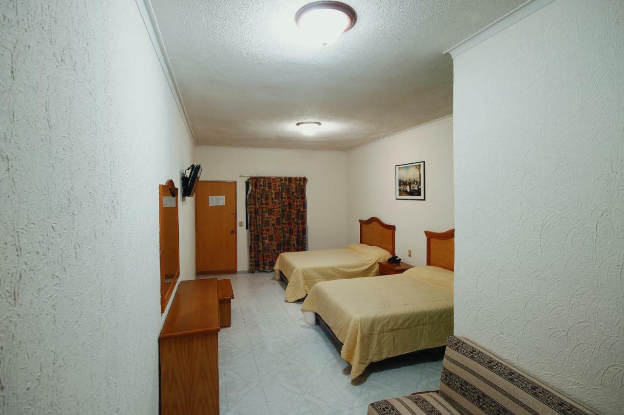 Hotel El Conquistador Monarca. Zitácuaro Exterior foto